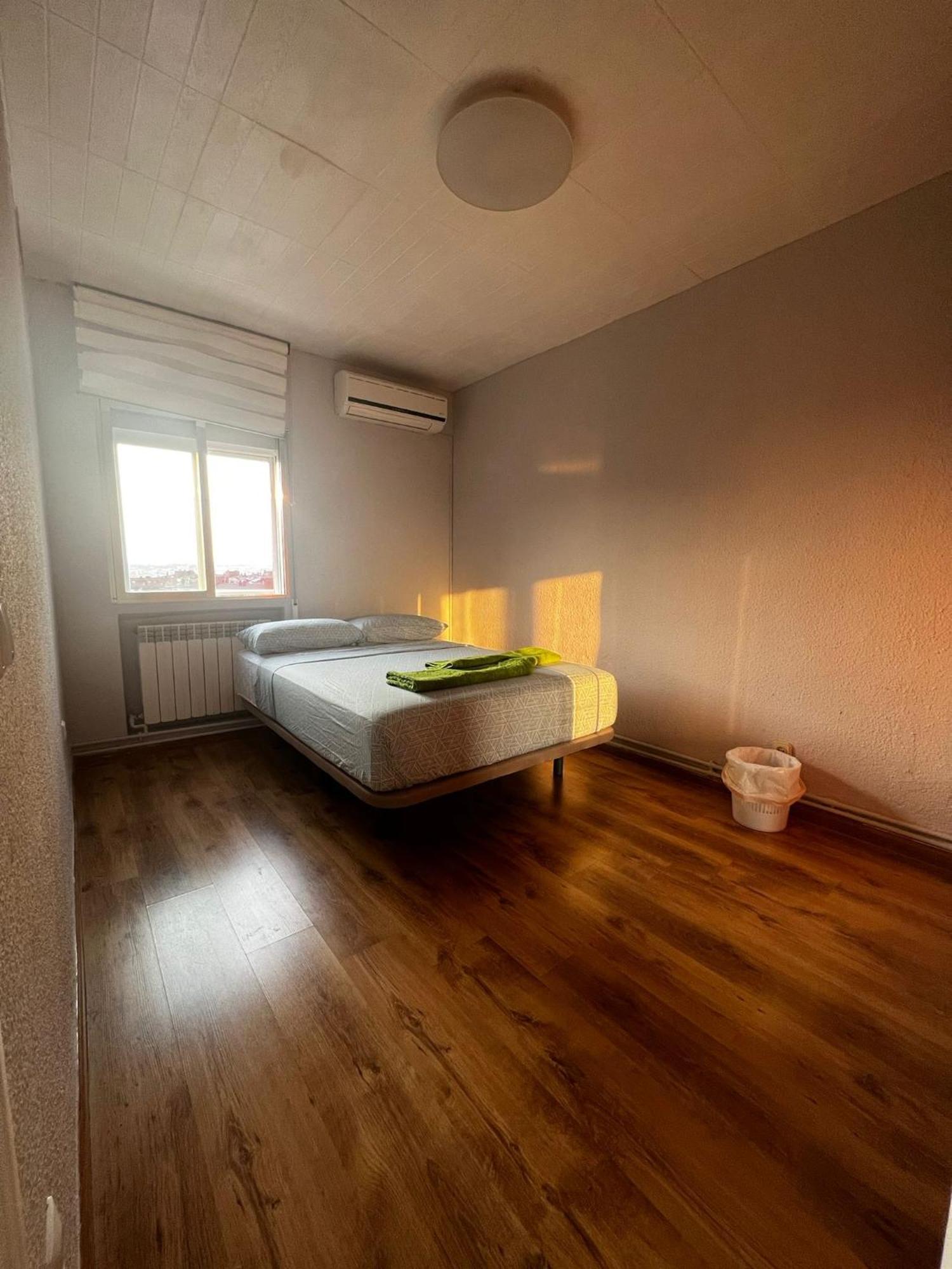 ホテル Bed Vallecas マドリード エクステリア 写真