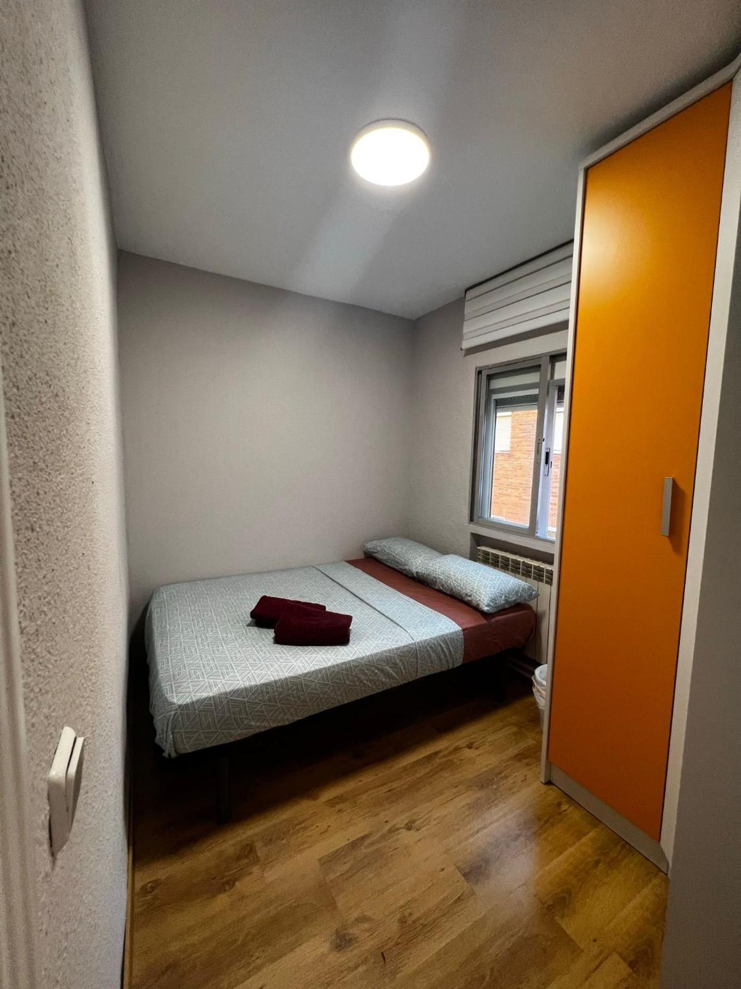 ホテル Bed Vallecas マドリード エクステリア 写真